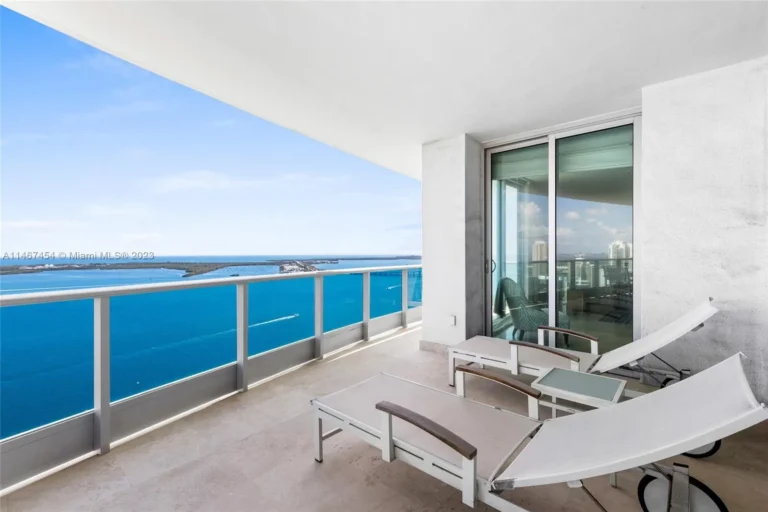 1331 Brickell Bay Dr-24.aspx