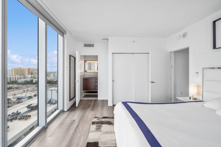 Bed 8