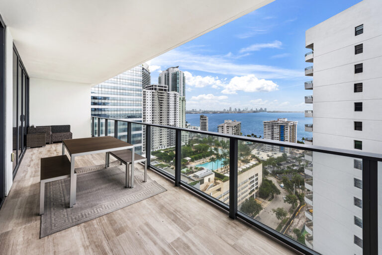 1451 Brickell Ave #2002-14