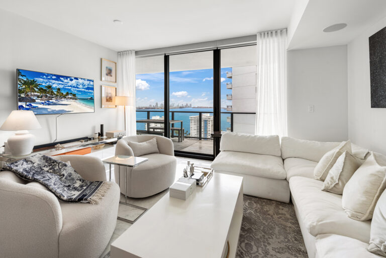 1451 Brickell Ave #2002-2