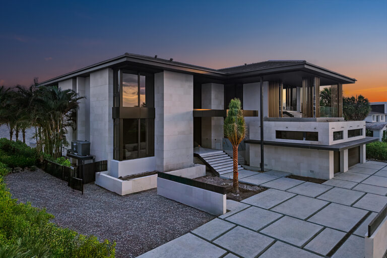 11404 N Bayshore Dr_WEB_2