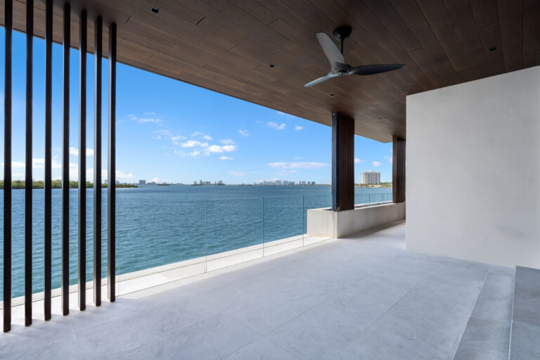 11404 N Bayshore Dr_WEB_26