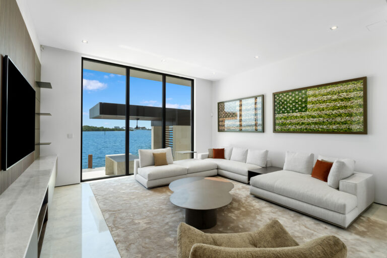 11404 N Bayshore Dr_WEB_45