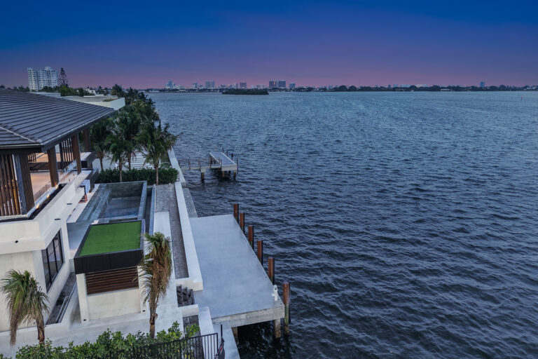 11404 N Bayshore Dr_WEB_6