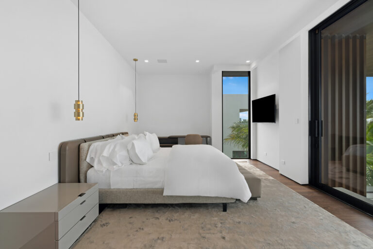 11404 N Bayshore Dr_WEB_6
