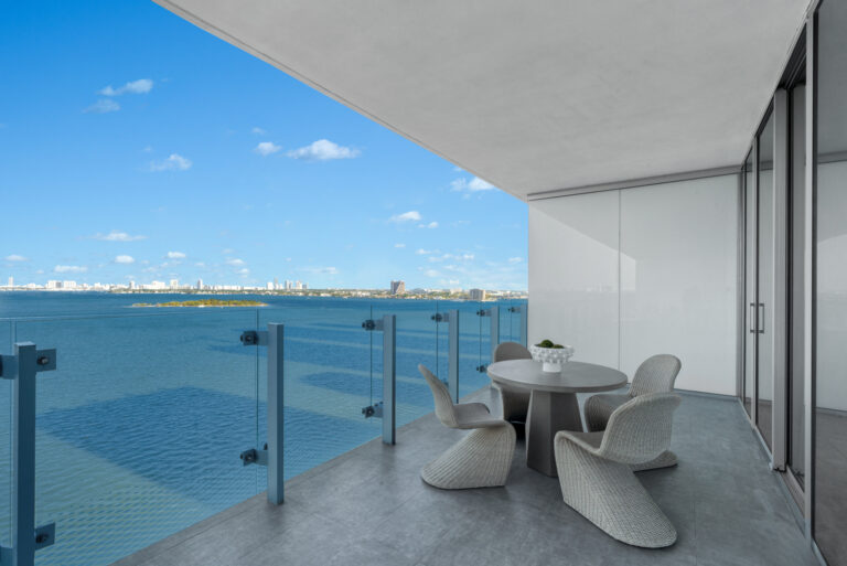 700 NE 26th Terrace #1202_WEB_28